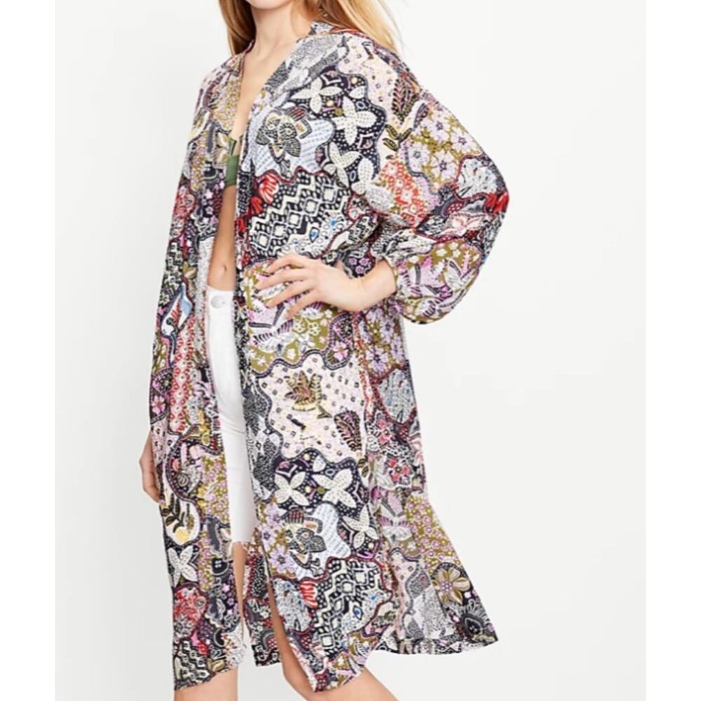 LOFT  Mosaic Floral Ruched Sleeve
Duster XS/S